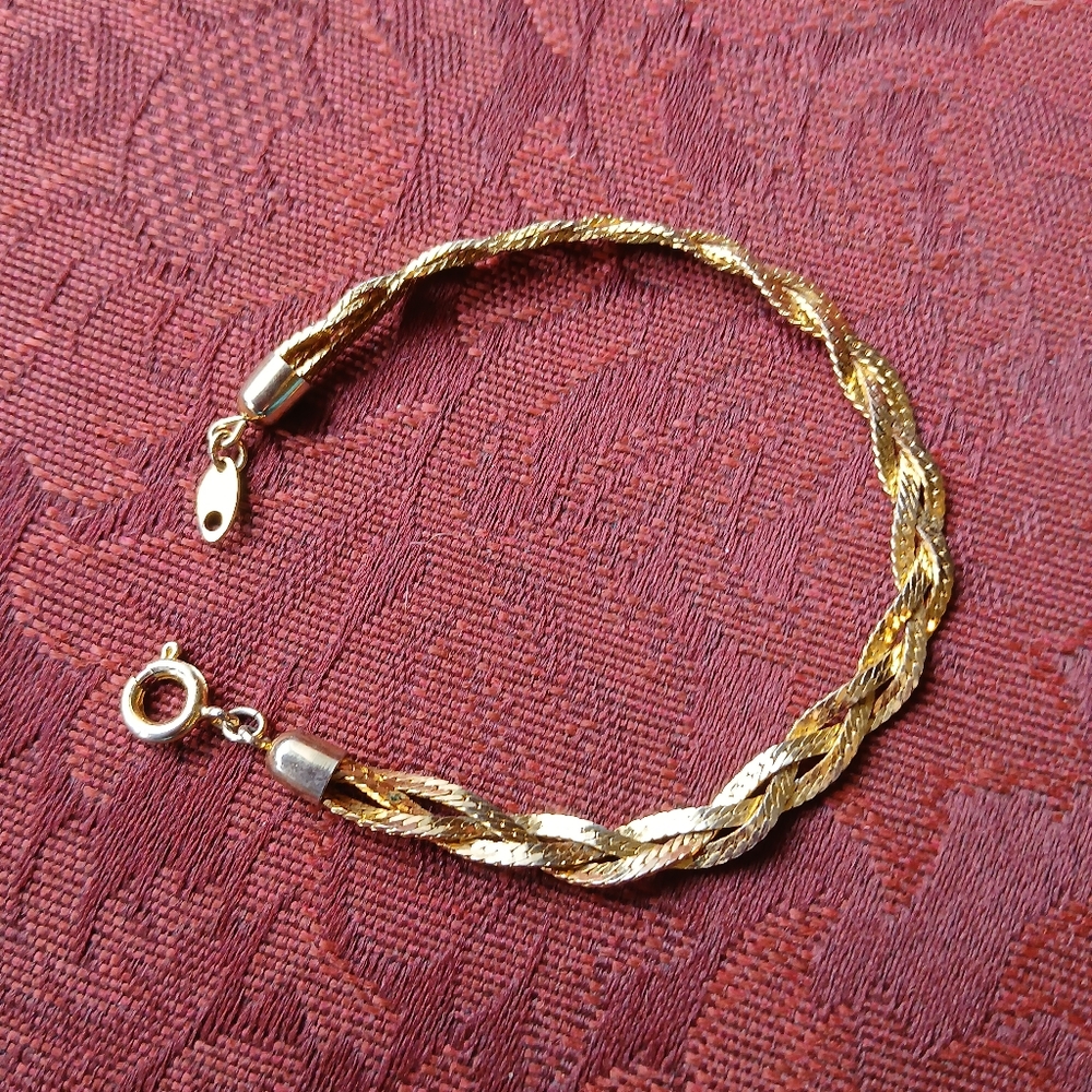 Vintage Trifari Gold Chain Bracelet